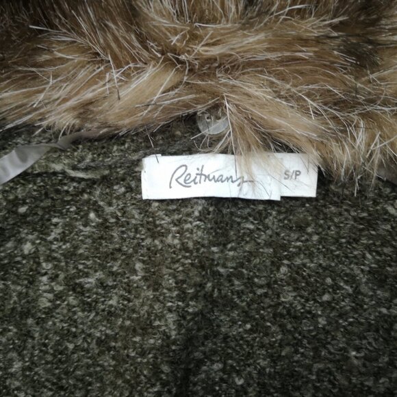 Reitmans Ladies Size Small Green Open Cardigan with Removable Faux Fur Collar - Picture 3 of 9